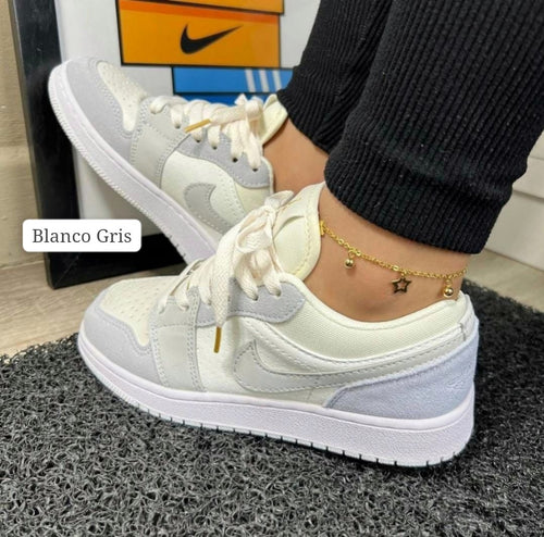 Tenis Dama N Dunk Low