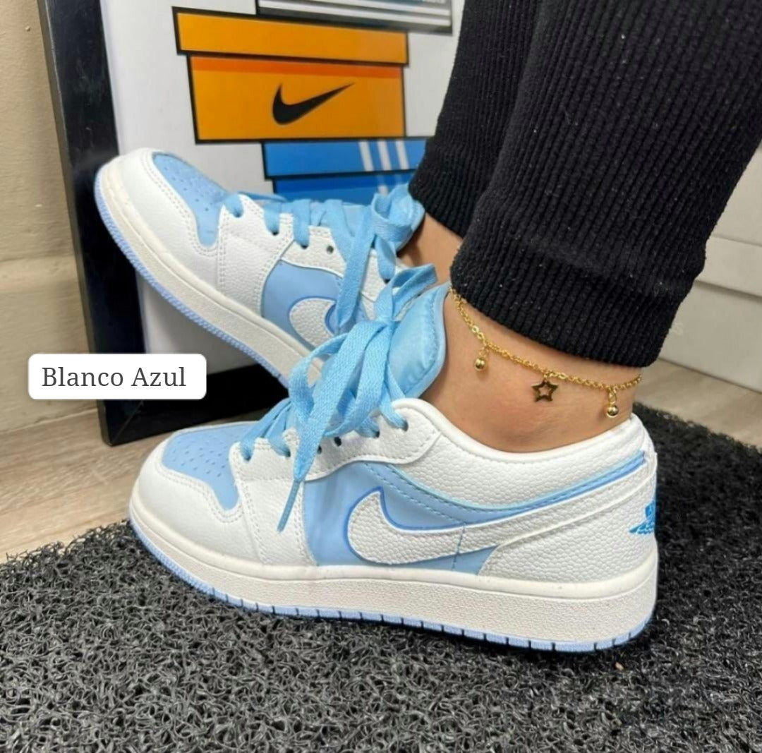 Tenis Dama N Dunk Low
